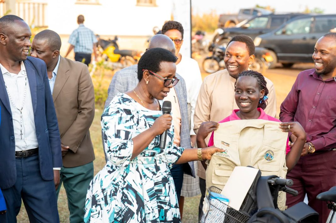 Dr Diana Atwine Warns Health Workers Against Misusing Community Health Extension Workers Dr Diana Atwine Warns Health Workers Against Misusing Community Health Extension Workers